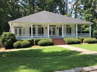 1200 Garden Row NE, Dalton, GA 30721