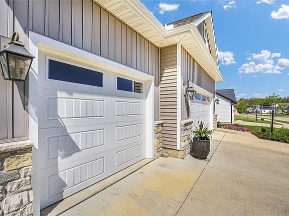 4th image of 1403 Golden Rod Dr