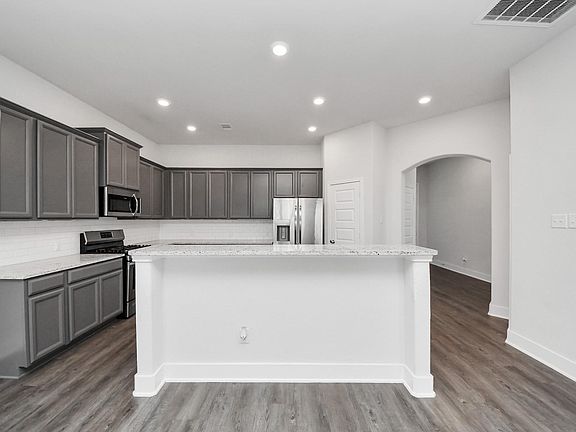 2nd image of 4423 Santorini Ln