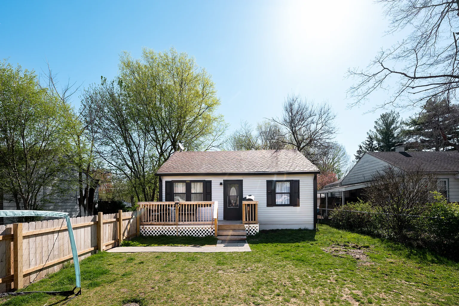 2905 S Taft Ave photo 1