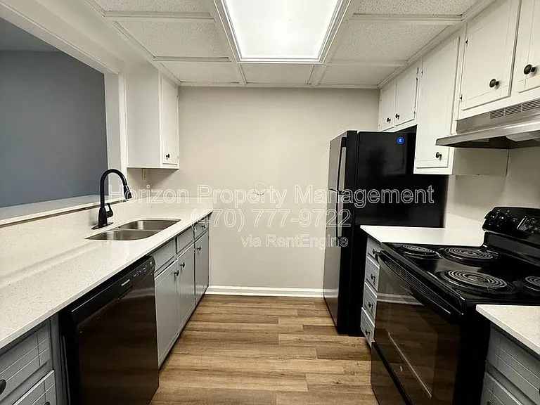 3730 Old Flowery Branch Rd #H4 — Photo 2