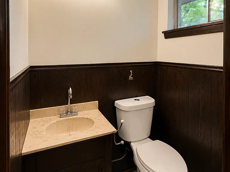 8806 Crescent Ave — Photo 10