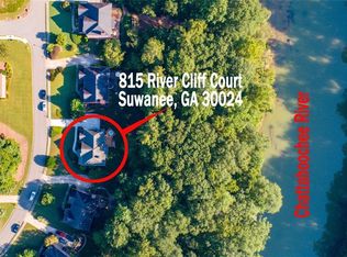 815 River Cliff Ct, Suwanee, GA 30024