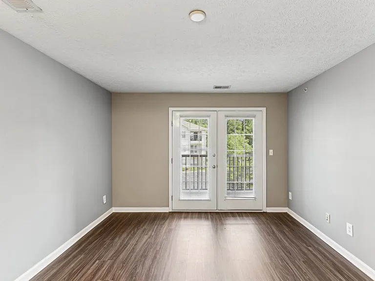 Maple Brook Apartments — Photo 20