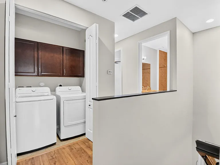 121 N K St #D — Photo 23
