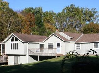 22 Wolfpits Rd, Bethel, CT 06801