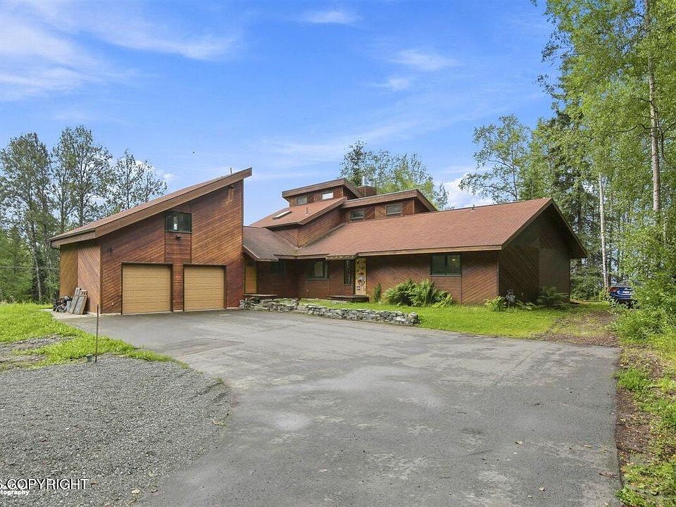 1st image of 21112 Oberg Rd