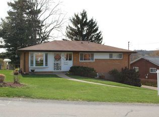 408 Lindsay Rd, Carnegie, PA 15106