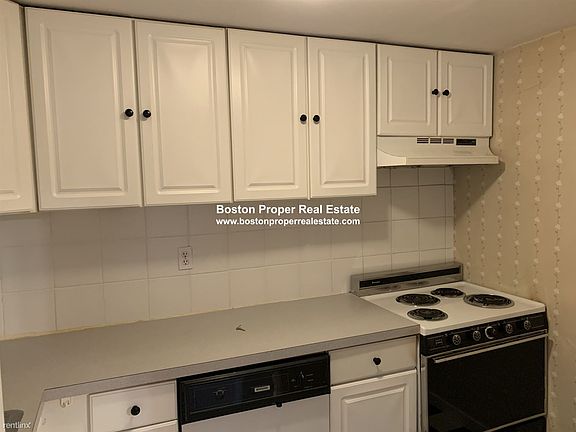 11 Marlborough #42 Boston - Back Bay Unit Photo 4 (1)
