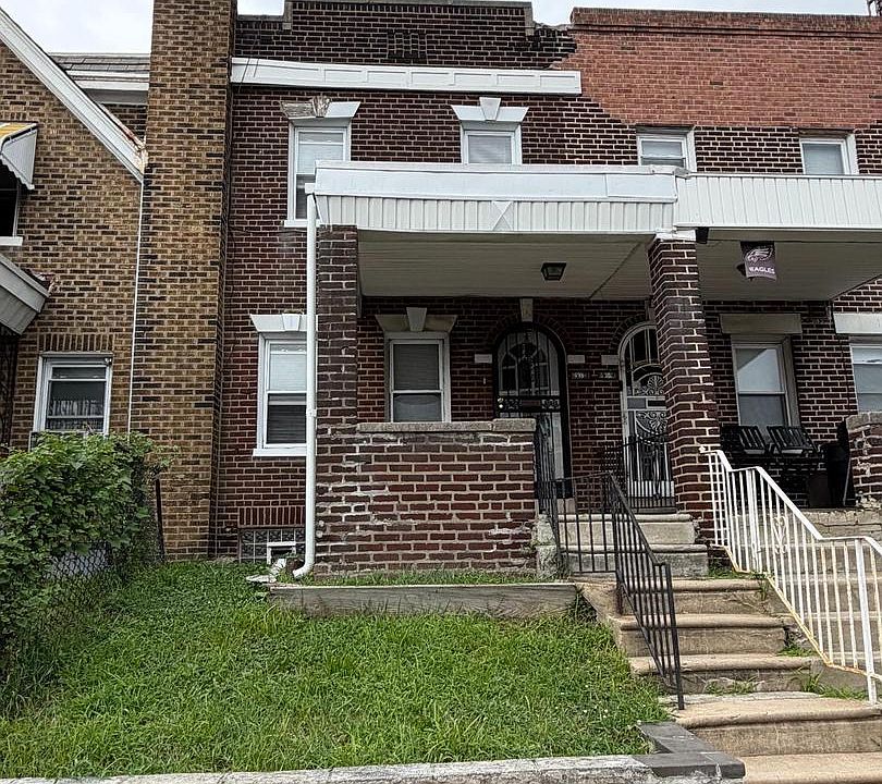 1st image of 5355 W Oxford St