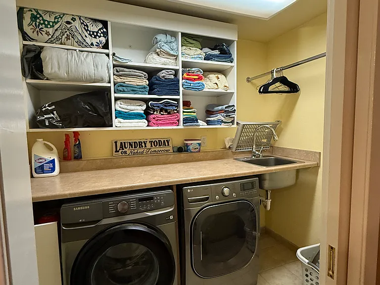 2345 Monument Dr — Photo 11