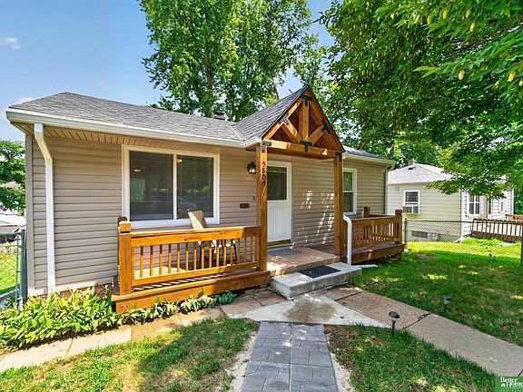 2nd image of 5805 N 36th St