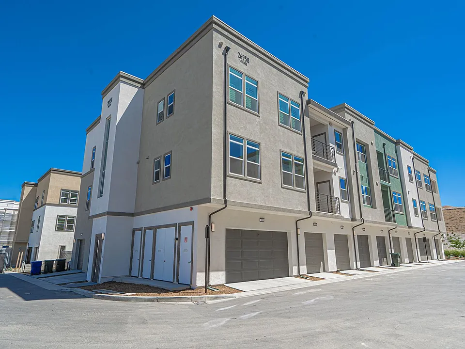 26958 Sandbar Willow Pl #204