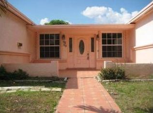 3619 NW 40th Ct, Lauderdale Lakes, FL 33319
