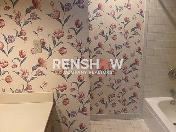 4th image of 3319 Highland Park Pl