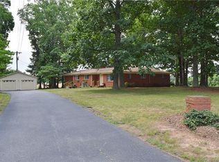 959 Bell Farm Rd, Statesville, NC 28625