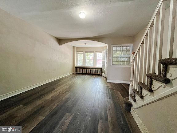 4th image of 1903 72nd Ave