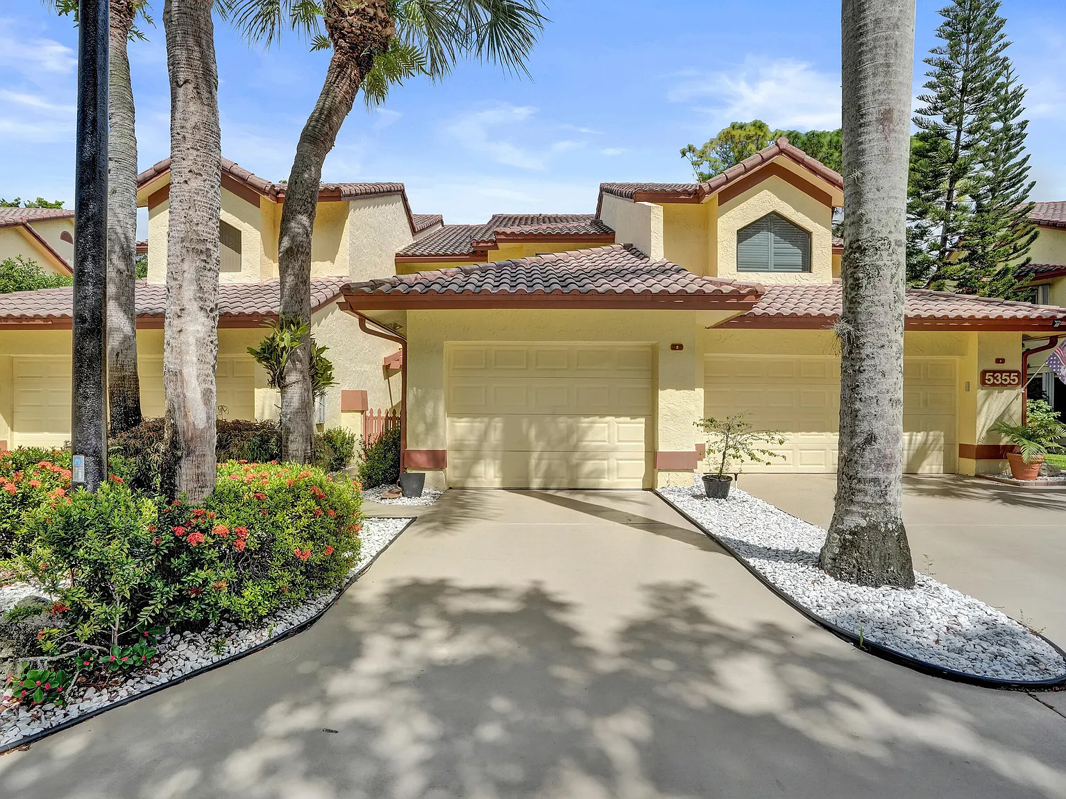 2 bed, 2.5 bath, 1754 sqft, $3,500 — Photo 4