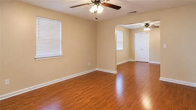 3 bed, 1.0 bath, 1968 sqft, $1,650 — Photo 3