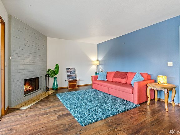 4th image of 615 75th St SE #C-56