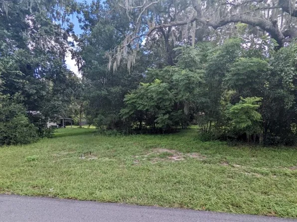 109 N Edinburgh Dr, Inverness, FL 34450