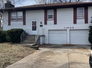 11000 Spring Valley Rd, Kansas City, MO 64134