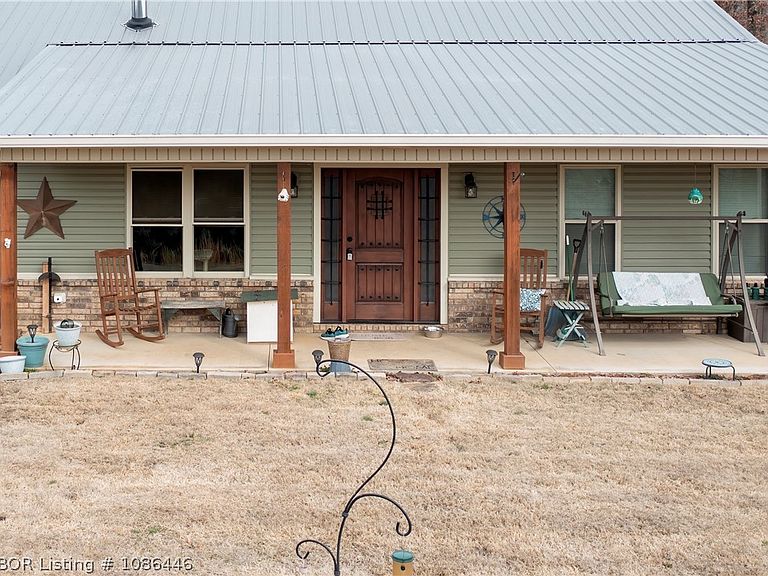 Listing photo 4