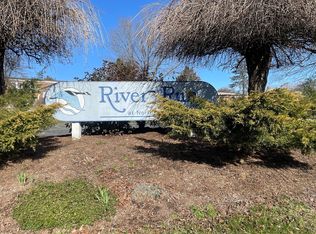 80 Damon Rd APT 3203, Northampton, MA 01060