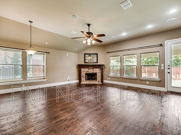 4th image of 1305 Shenandoah Dr