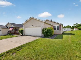 668 Woodlawn Rd, Chardon, OH 44024