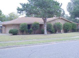1000 Grand Turk Ct, Irving, TX 75060