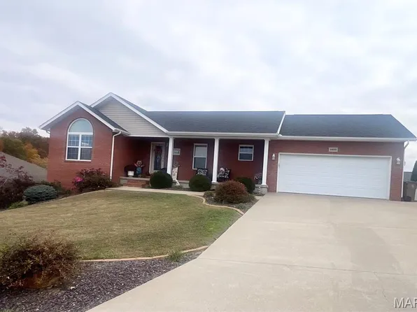 1402 Holly Dr, Cape Girardeau, MO 63701