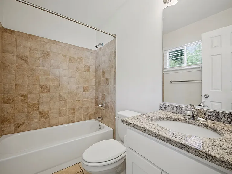 412 Nicewood Dr — Photo 14