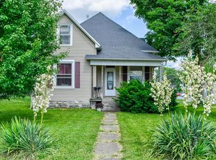 2002 N Main Ave, Springfield, MO 65803