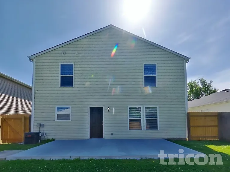 6238 Monteo Ln — Photo 18