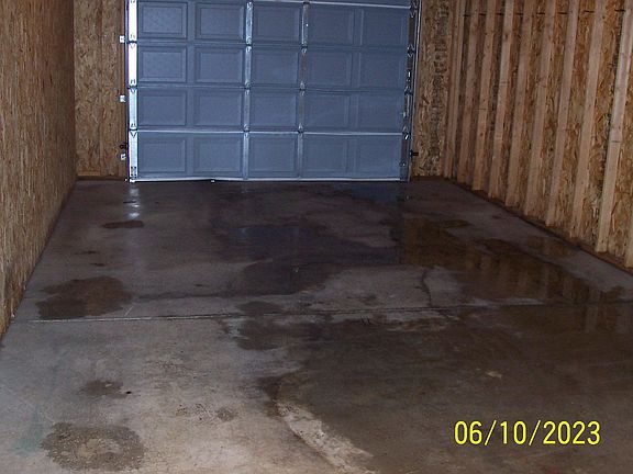 4th image of 4060 Ella Ave #4060