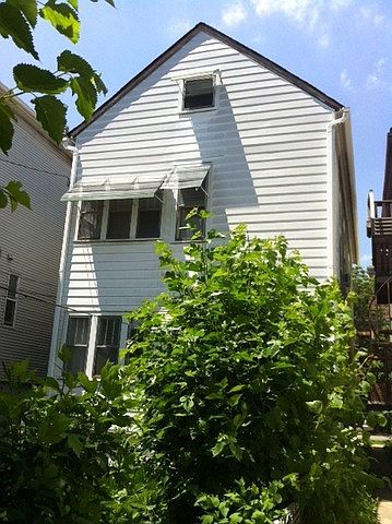 2nd image of 2455 N Greenview St