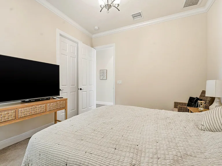 851 Edgebrook Ln — Photo 23