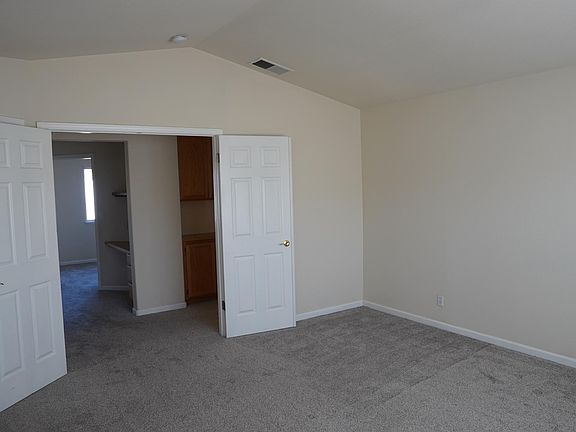 3rd image of 7218 16th Hole Dr