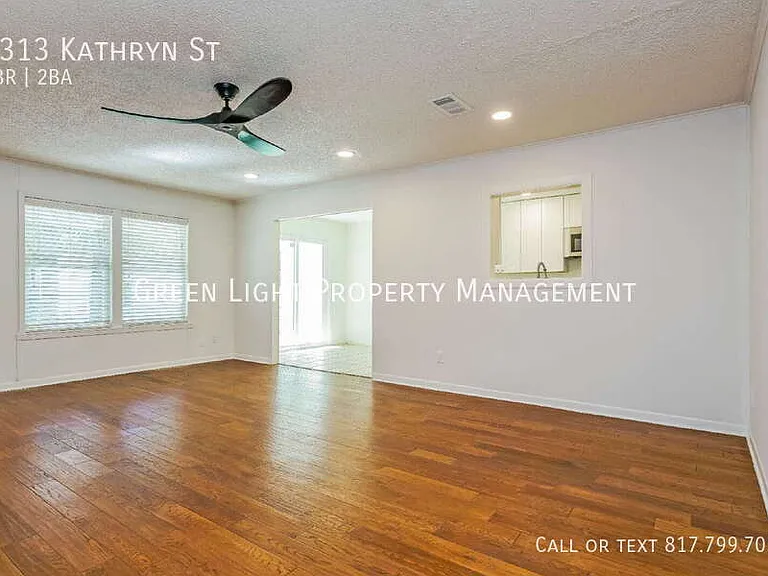 1313 Kathryn St — Photo 4