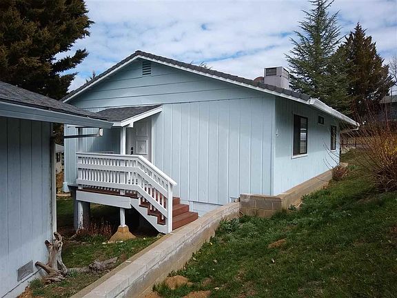 3rd image of 801 Sierra Vista Way APT 4