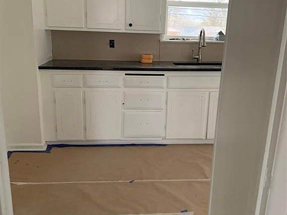 2nd image of 1232 Tosch Ln