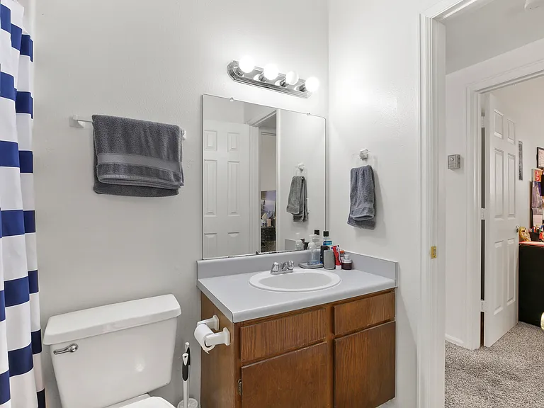 3329 Rosedale Ave #11 — Photo 18
