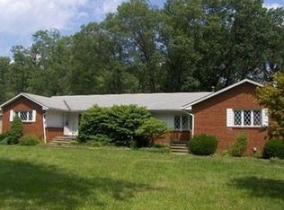 17 Glenwood Dr, Oil City, PA 16301
