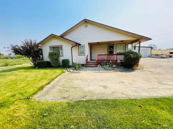 297 Douglas Rd, Ontario, OR 97914