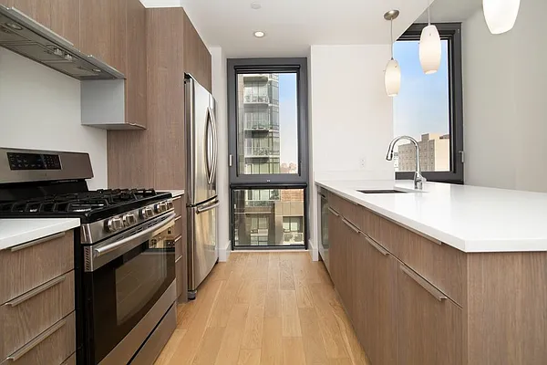 Rented by REAL New York | media 10