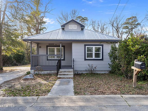 2nd image of 458 Mercer Avenue