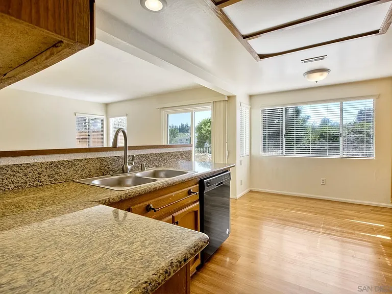 14718 Carmel Ridge Rd — Photo 8