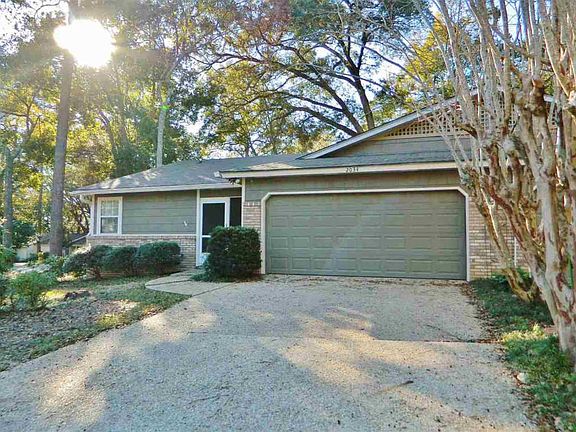 2nd image of 2034 Sandcastle Dr #A