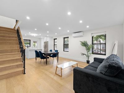 23 Palm Ct, Brooklyn, NY, 11225